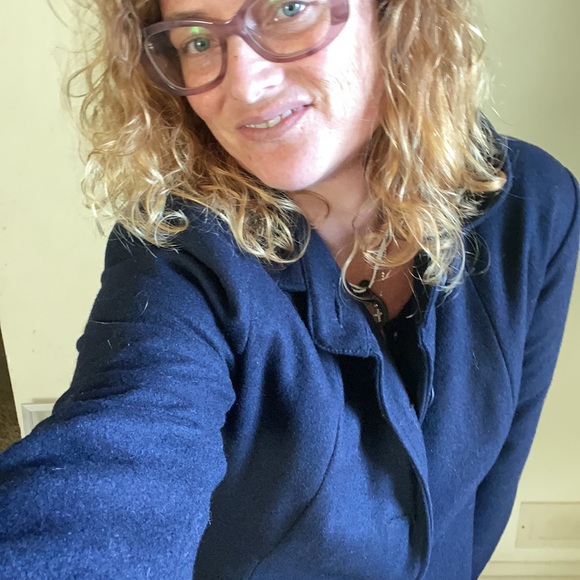 Wool trench coat - Picture 6 of 16